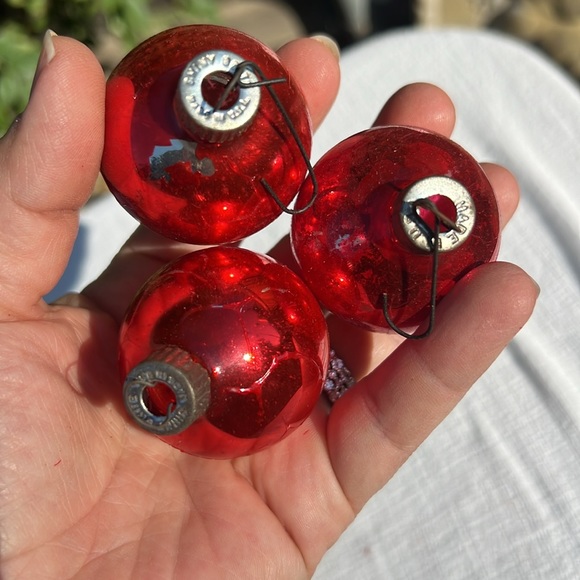 Vtg Shiny Brite Glass Christmas Tree Ornaments 12 USA made. - Picture 8 of 17